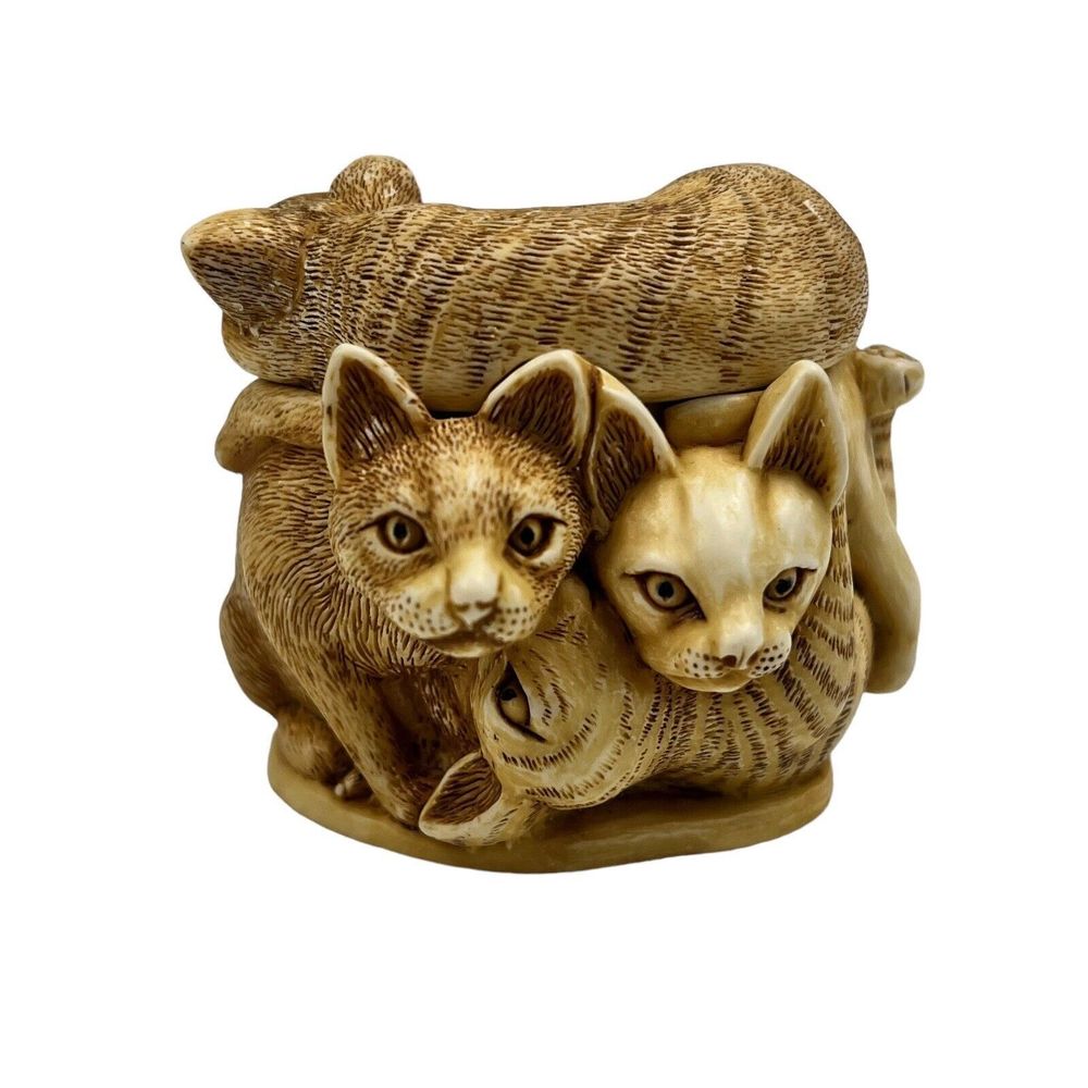 Harmony Kingdom Purrfect Friends Treasure Jest Trinket Box Figurine Cats Mouse